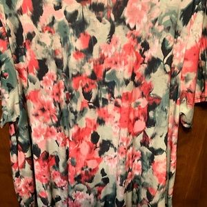 2x Lularoe Carly dress. Peach floral